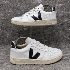 Veja V-10 Sneakers Women's Size 9 White Leather Low Top Casual Lifestyle Comfort